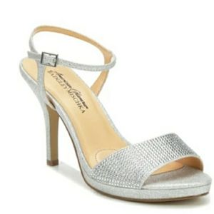 Special occasion shoe